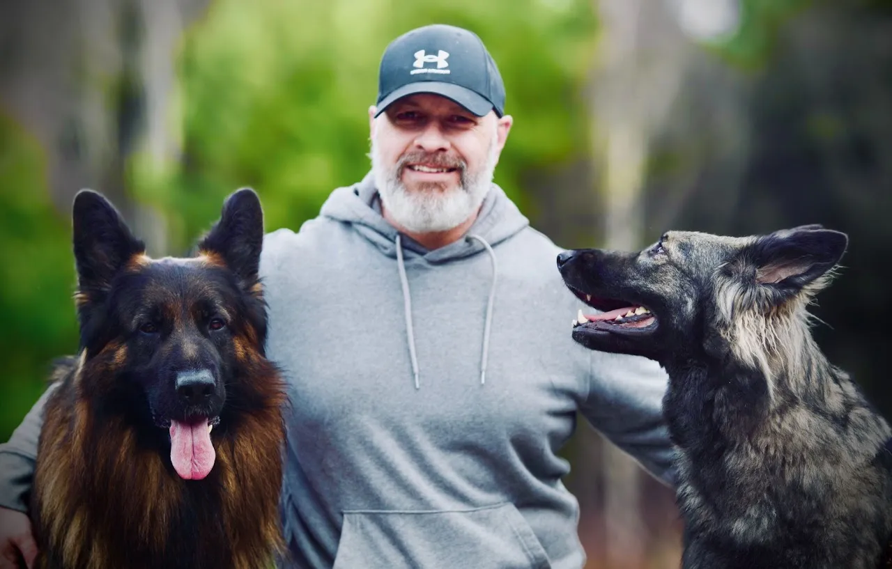 Photo de Cyril Raboisson éducateur canin